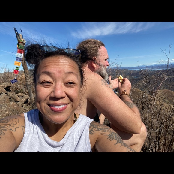 Hi! I’m @YourFaceHere ( shakes hand ) 👋🏽 - Picture 12 of 16